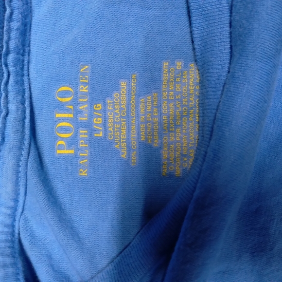 T shirt - Picture 2 of 2